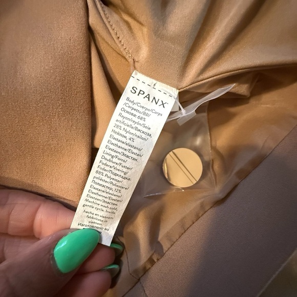 NWT SPANX The Perfect Vest Dress - Toffee Plus 1X - Picture 3 of 15